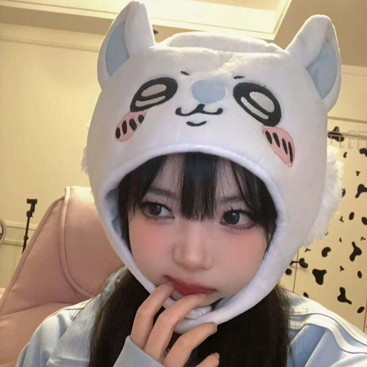 Chiikawa Hachiware Usagi sombr - Anime Cosplay Girl Photo reseña y precio