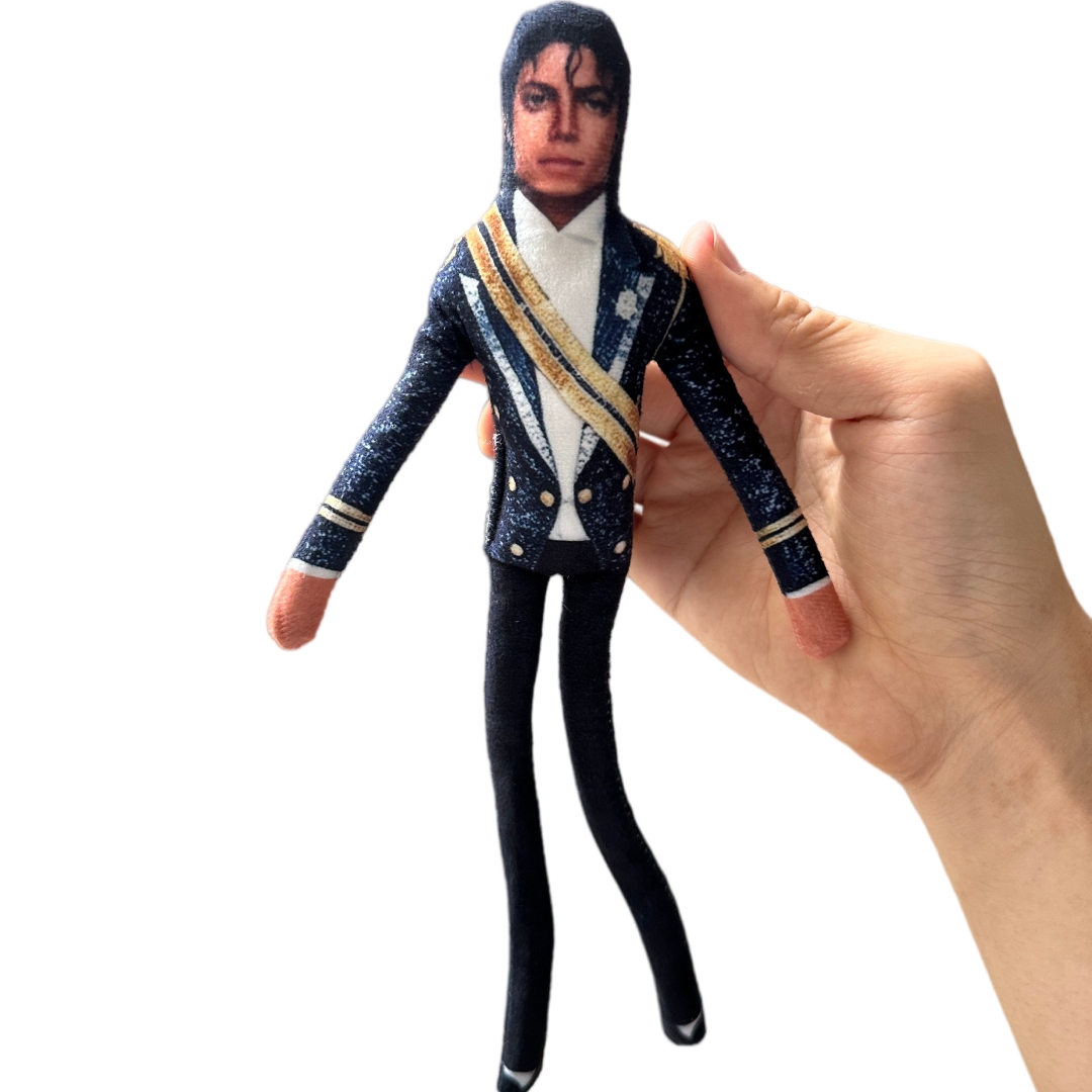 Muñeco de Peluche de Michael J - Anime Cosplay And Costumes reseña y precio